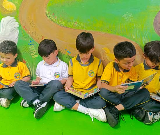CENTRO EDUCATIVO POLLITOS