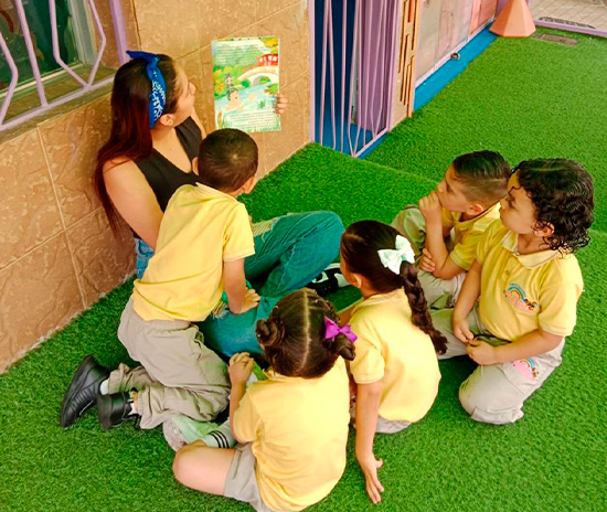 CENTRO EDUCATIVO SUEÑOS Y SONRISAS