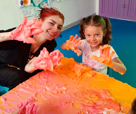 CENTRO EDUCATIVO SUEÑOS Y SONRISAS