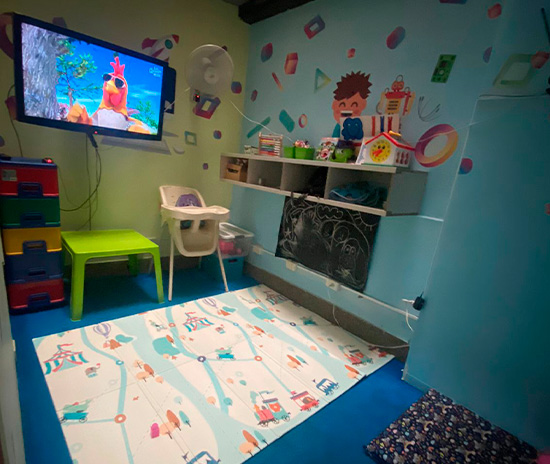 PREESCOLAR MY LITTLE WORLD CABAÑAS