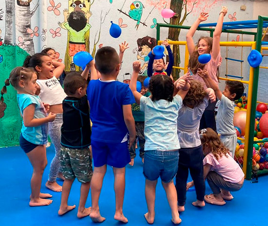 CENTRO EDUCATIVO NUBES DE COLORES