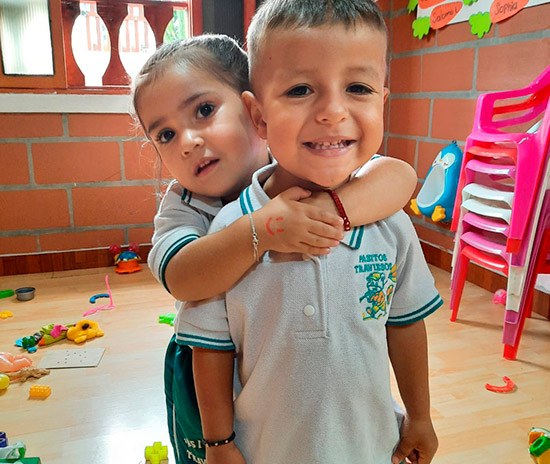  PASITOS TRAVIESOS CENTRO EDUCATIVO 