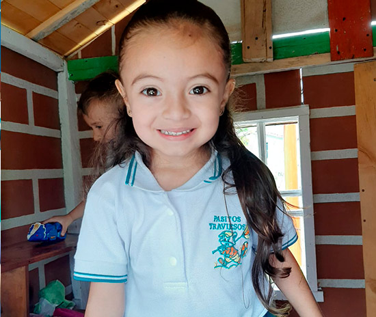  PASITOS TRAVIESOS CENTRO EDUCATIVO 