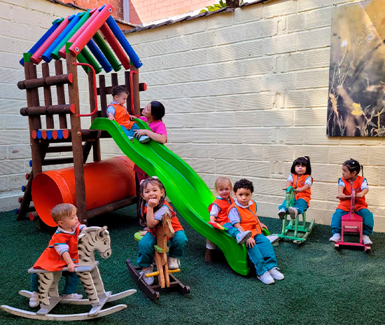 PELÍCANOS CENTRO EDUCATIVO 