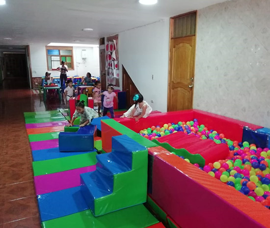 CLARA SONRISAS CENTRO DE CUIDADO INTANTIL